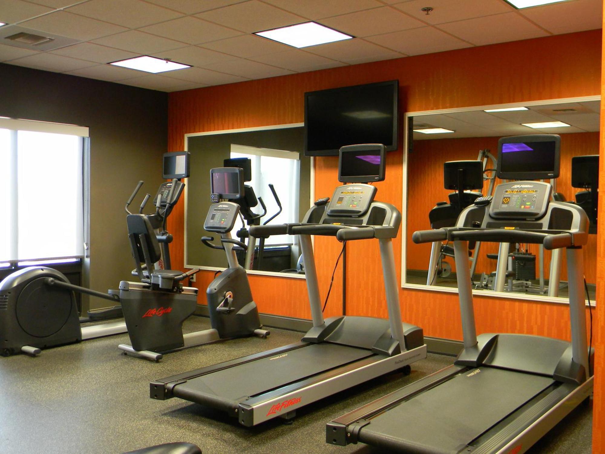 Holiday Inn Express & Suites - Huntsville Airport By Ihg Madison Ngoại thất bức ảnh