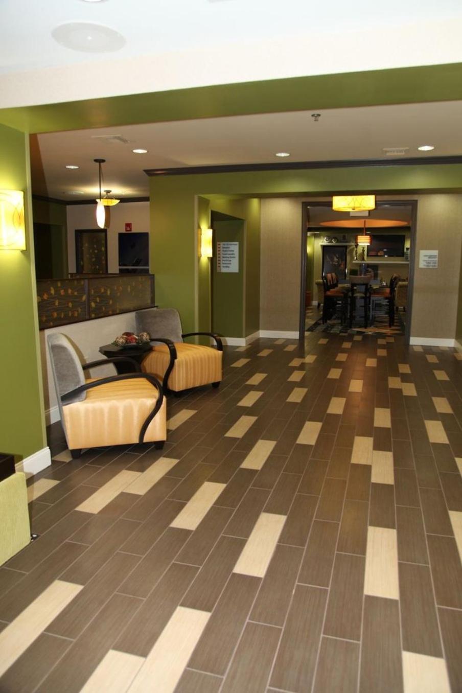 Holiday Inn Express & Suites - Huntsville Airport By Ihg Madison Ngoại thất bức ảnh